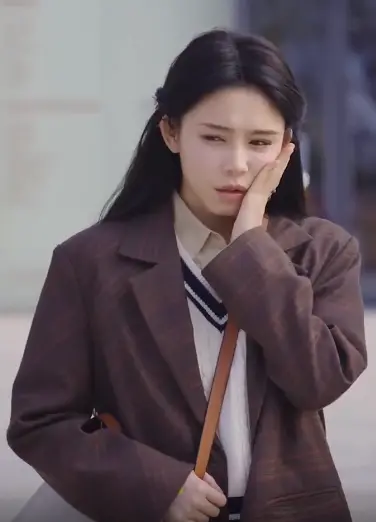 《爱的年龄差2》：真爱无界限？探讨浪漫爱情的续集故事